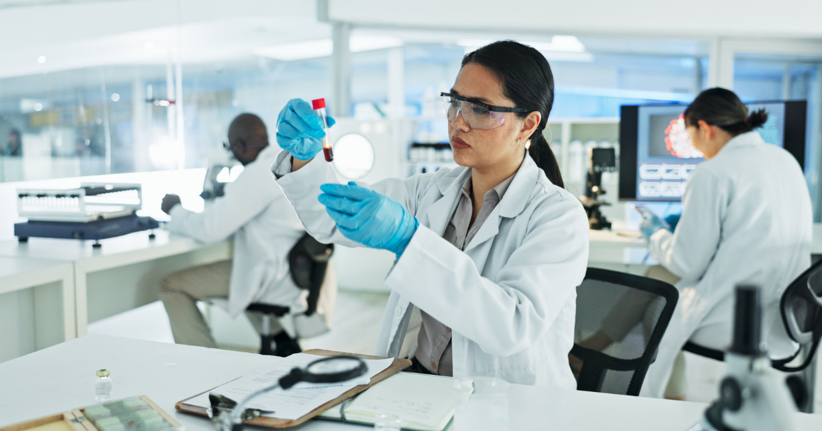 Third-Party Kratom Testing vs In-House Testing: Which Is Safer?